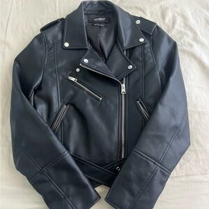 Pull&Bear Classic Black Leather Jacket
